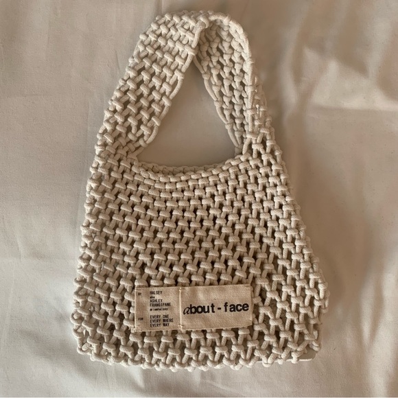 Aboutface Mini Crochet Tote - Picture 3 of 4